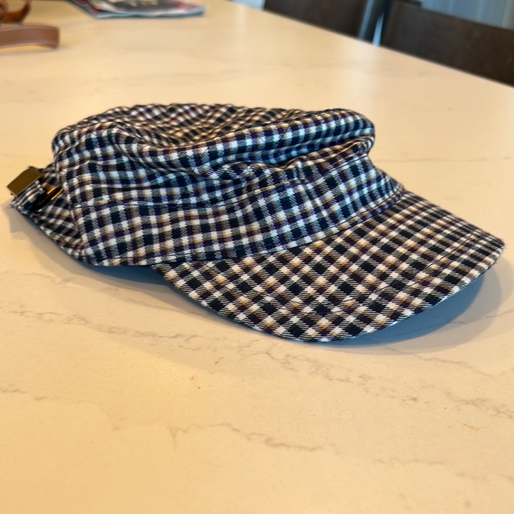 Stylish Checkered Women's Cap